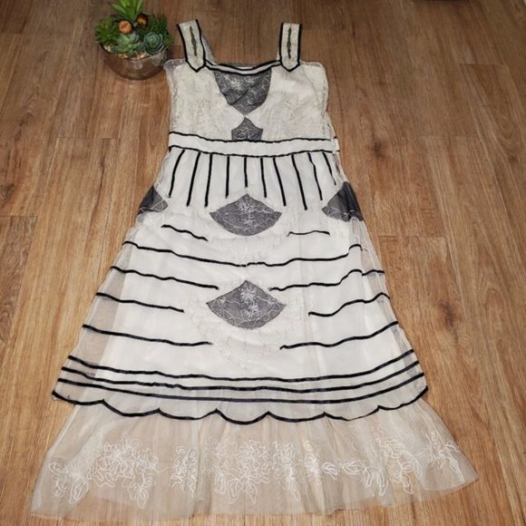 Nataya Titanic Party Formal Dress White Lace Wedding Embroidered Tulle Midi NEW - Picture 2 of 9